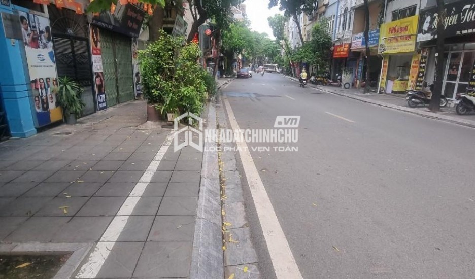 CHO THUÊ NHÀ NGÕ Ô TÔ NGUYỄN CHÍ THANH, ĐỐNG ĐA, 4.5 TẦNG, 50M2, 4P, 4 WC, 35 TRIỆU