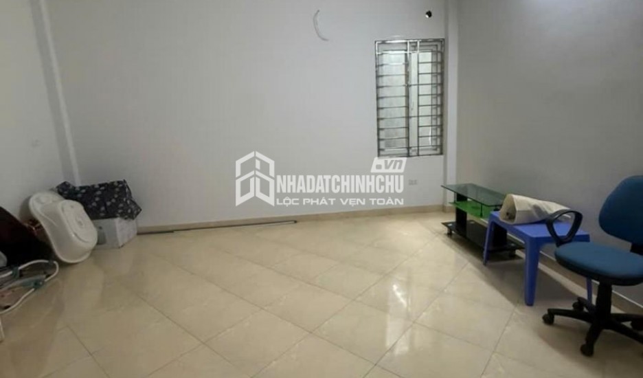 BÁN NHÀ BỒ ĐỀ 61M2, 5 TẦNG, Ô TÔ VÀO NHÀ,THANG MÁY, NHÀ GẦN HỒ BỒ ĐỀ, GẦN PHỐ,Ở LUÔN