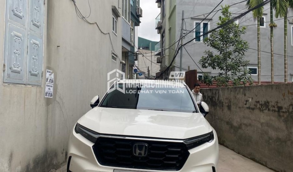 BÁN NHÀ VIỆT HƯNG 40M2,NHÀ DÂN XÂY Ở NGAY, ĐỂ LẠI NỘI THẤT, NGÕ Ô TÔ NÔNG, GẦN VƯỜN HOA