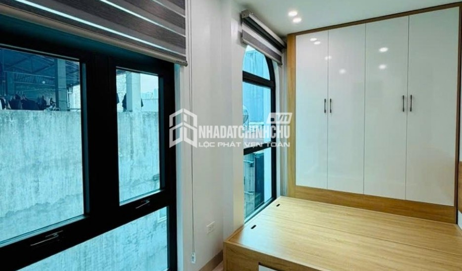 Cho thuê nhà nguyên căn ngõ 102 Trường Chinh, 4 tầng, 30m2, 3 ngủ, Full đồ, 12 Triệu (có thương lượng)