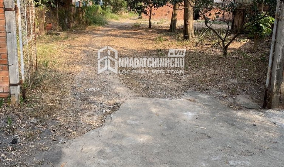 Bán nhà vị trí vàng đường Bạch Đằng đối diện cổng chợ Châu Đốc, An Giang