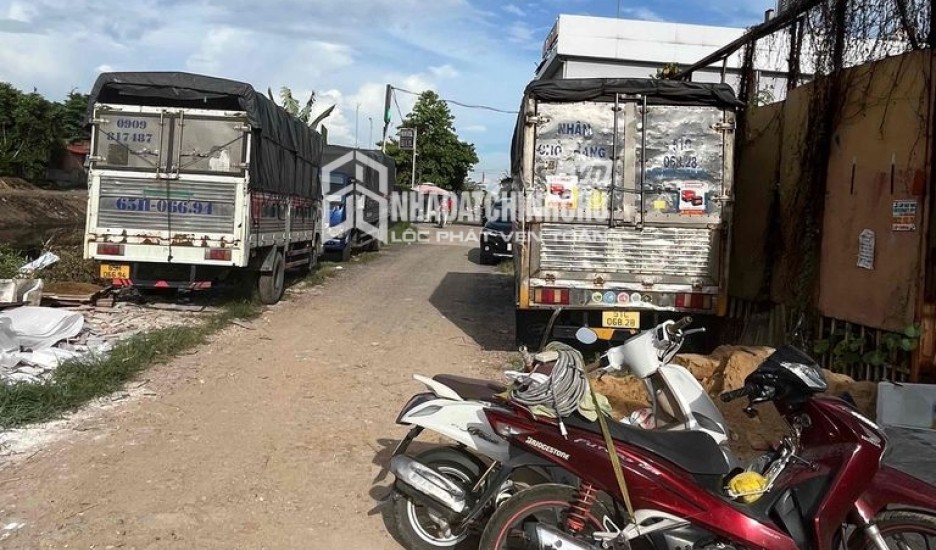 CHO THUÊ KHO XƯỞNG MẶT TIỀN HẺM XE TẢI – VỊ TRÍ ĐẸP NGAY PHẠM ĐĂNG GIẢNG, BÌNH HƯNG HÒA