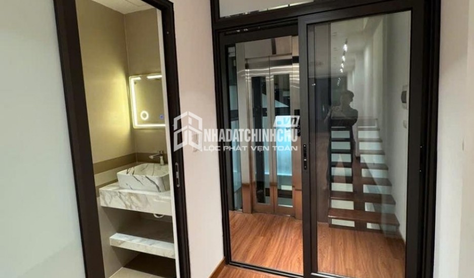 NHÀ NGUYỄN VĂN CỪ 45M2, 4 TẦNG DÂN XÂY, Ở NGAY, NGÕ TO, Ô TÔ TẢI ĐỖ CỬA CHỈ HƠN 14 TỶ