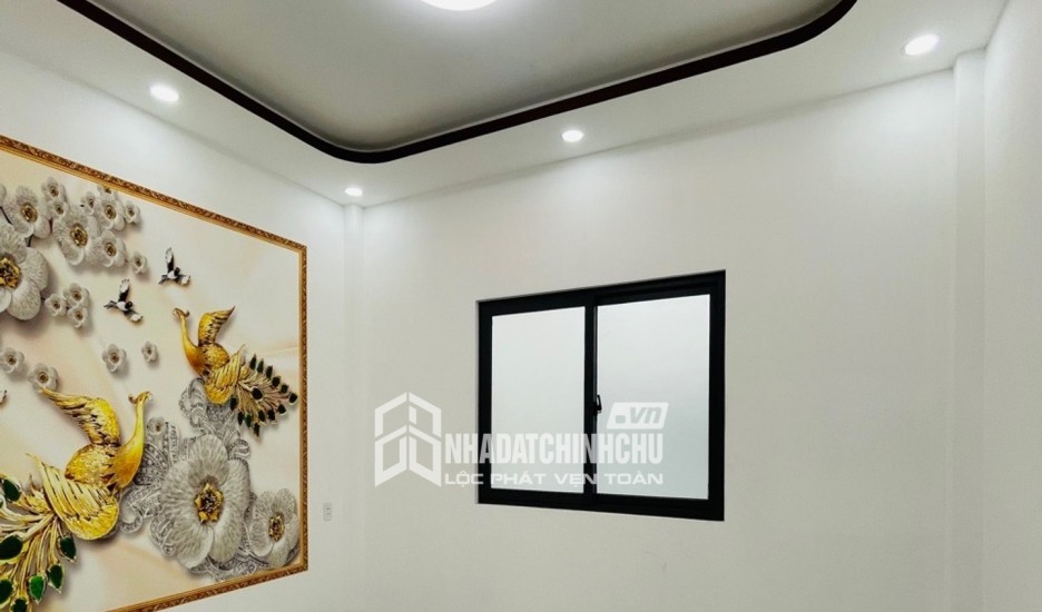 CHỦ GẤP GIẢM THÊM 100TR 79m2, 4mX19m,4 TẦNG CHỈ VỚI 5 TỶ HƠN XÍU XIU.