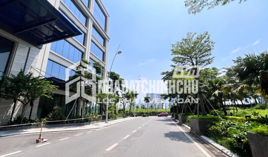 Bán Nhà MẶT TIỀN KD đường Hồng Bàngi,Q.5,DT:13mx25m,KC:2 lầu,,Giá:80 tỷ