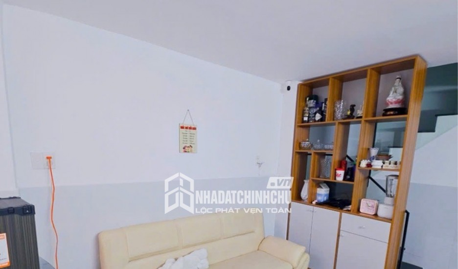 1 BƯỚC RA MẶT TIỀN,KHU VIP VƯỜN LÀI TÂN PHÚ, XE HƠI THOÁNG,NHÀ 3 TẦNG ,40M2, 3 PN. GIÁ CHỈ NHỈNH 6 TỶ XÍU XÍU