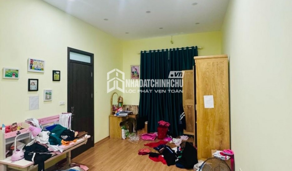 Cần cho thuê nhanh Shophouse sát góc khu vực sầm uất nhất Tây HN, cực Hiếm nhà trống