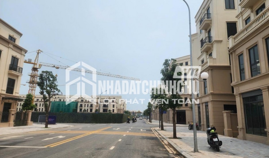 Bán Nhà Riêng Bình Thọ, 110m2, 5 Tầng, HXH 8m, Gần Vincom Thủ Đức, Chỉ 22 Tỷ