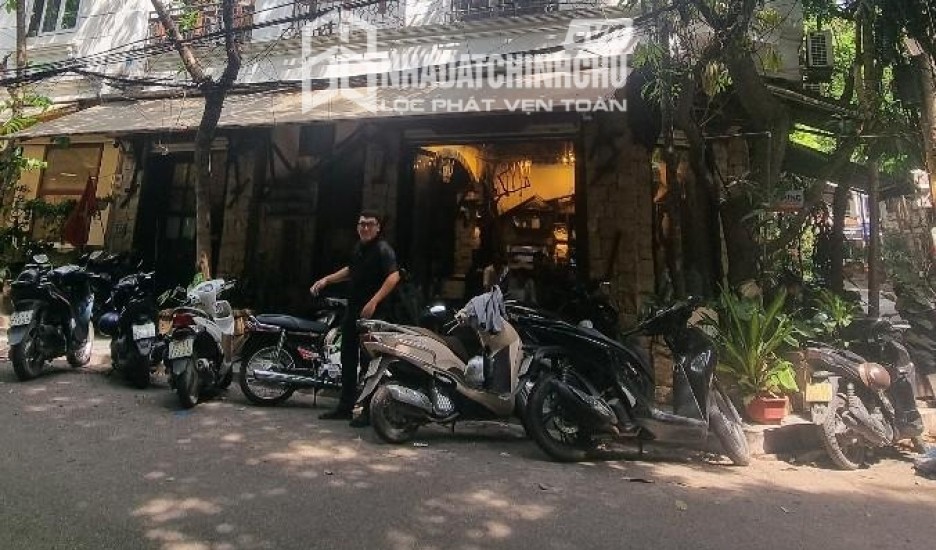 Bán nhà Lê Trọng Tấn, Thanh Xuân, 46m, 4 tầng, giá 18 tỷ, gần ô tô, cách phố 100m, 2 thoáng