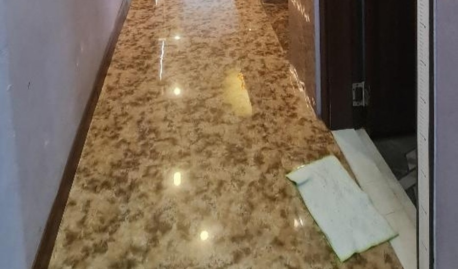 BÁN NHÀ VIỆT HƯNG 78M2, 4 TẦNG DÂN XÂY, NGÕ THÔNG, Ô TÔ ĐỖ CỬA, GẦN VƯỜN HOA, SÂN RỘNG