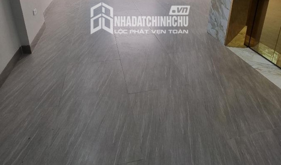 BÁN NHÀ BỒ ĐỀ 5 TẦNG, Ở NGAY , GẦN Ô TÔ, GẦN HỒ BỒ ĐỀ, CÓ BÃI GỬI XE Ô TÔ GẦN NHÀ