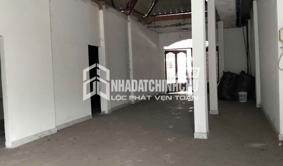 MĂT TIEN ĐƯỜNG TỈNH LO 43 -DT 203,7M2 ĐANG CHO THUÊ VỊ TRÍ KINH DOANH TỐT