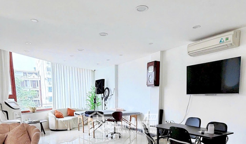 SANG NHƯỢNG GẤP SPA TẠI NGUYỄN HOÀNG, PHƯỜNG TỪ LIÊM, HÀ NỘI