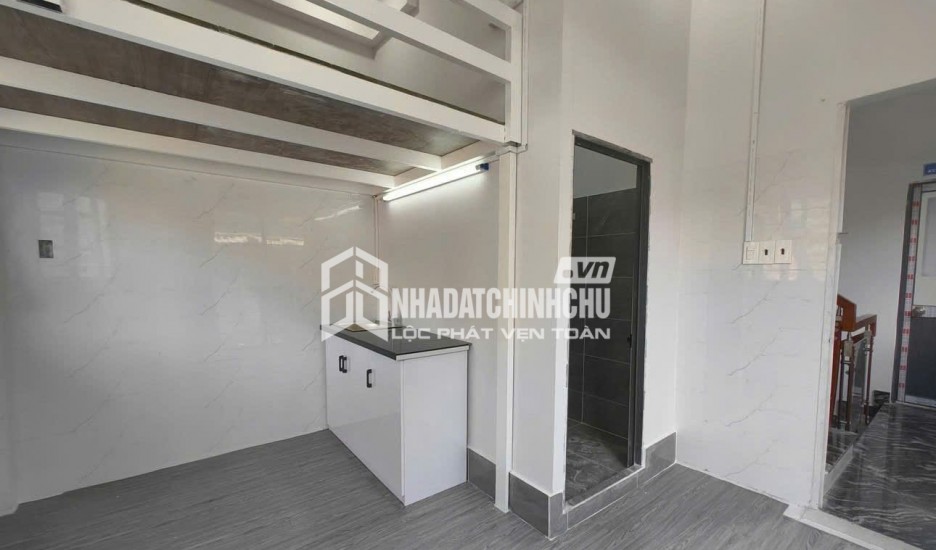 Cần ra nhà xịn ngộp ngân hàng 195m2 full thổ mặt tiền