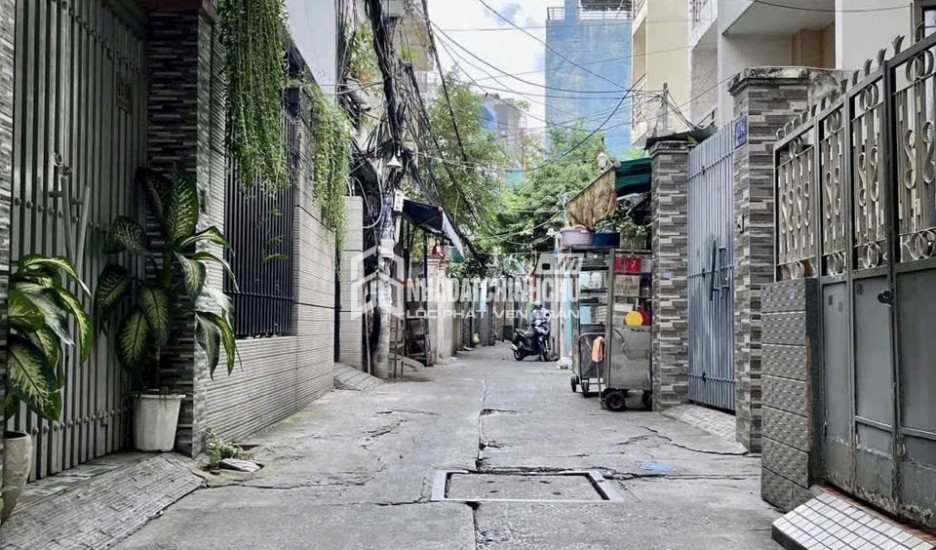 NHÀ  ĐẸP – GIÁ TỐT- CHÍNH CHỦ CẦN BÁN NHÀ Tại Phường 9, Quận 3, Tp Hồ Chí Minh