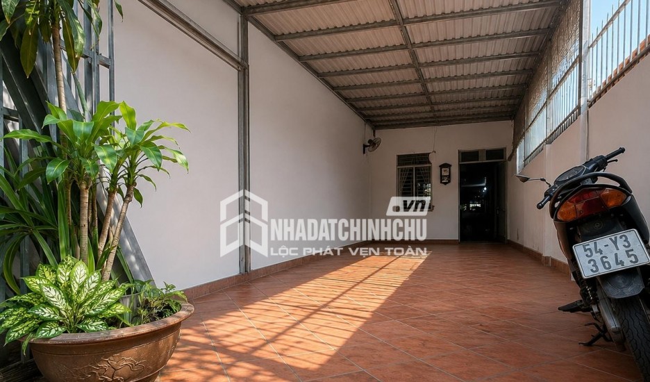 8 TRIỆU 5 CHO THUÊ NHÀ QUẬN 7 , 4x25