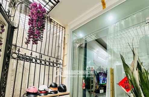 Bán Nhà MẶT TIỀN, 3X11 3.6 tỷ, Bình Hưng Hòa A Bình Tân