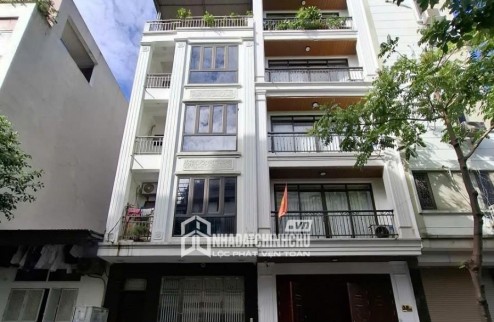 Bán Nhà MẶT TIỀN KD đường Nguyễn Cửu Vân,Q.Bình Thạnh,DT:5,5mx15m,KC:Cấp 4,Giá:16,5 tỷ.