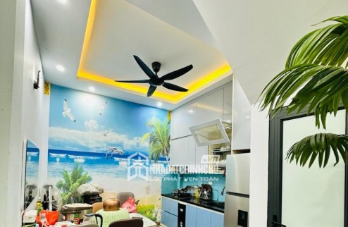 Bán căn Villas 2 Tầng Kiệt 82 Quảng Tế View Đà Lạt, Thuỷ Xuân thiết Kế Tân Cổ điển Đẳng cấp