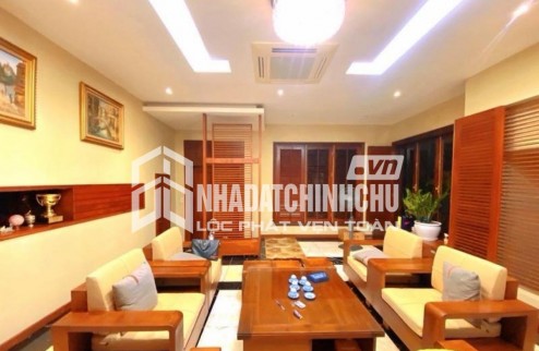 Cho thuê nhà 3 tầng mặt tiền ĐIỆN BIÊN PHỦ giá tốt