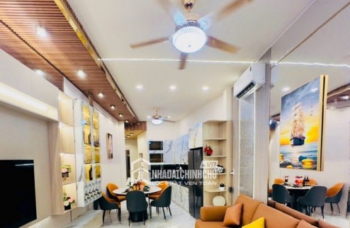 6.7 TỶ TL – GẦN SÂN BAY NGUYỄN THANH TUYỀN – 51M² – 2 TẦNG – 3PN – TẶNG FULL NỘI THẤT