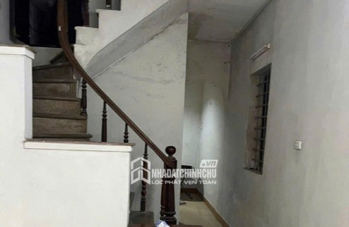 CHO THUÊ NHÀ NGUYÊN CĂN 3 TẦNG TẠI  NGÕ 213 GIÁP NHẤT, THANH XUÂN, HÀ NỘI