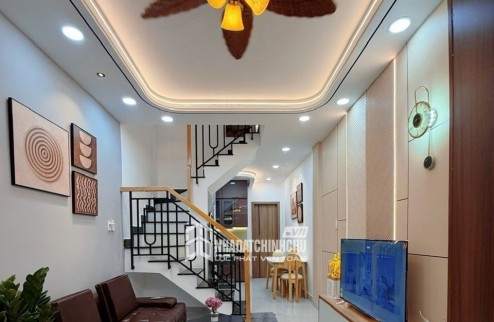Chính chủ bán Villa 2 tầng, 360m2, bao quanh sân golf, giá bán siêu ưu đãi: 7 tỷ