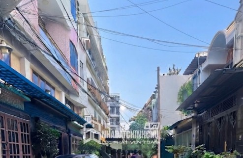 Bán nhà kinh doanh gần Vin Hạ Long Xanh giá 9.x tỷ