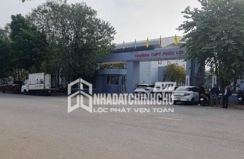 BÁN NHÀ VIỆT HƯNG 78M2, 4 TẦNG DÂN XÂY, NGÕ THÔNG, Ô TÔ ĐỖ CỬA, GẦN VƯỜN HOA, SÂN RỘNG