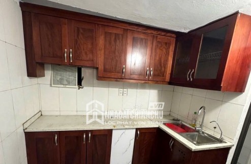 Chính chủ cho thuê nhà riêng giá rẻ ở ngõ 183 Đặng Tiến Đông, Đống Đa