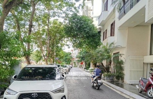 CHO THUÊ NHÀ NGUYÊN CĂN ĐẦU NGÕ TRƯƠNG ĐỊNH, 4 TẦNG, 125M2, 5 NGỦ, GIÁ 22 TRIỆU