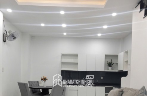 NHÀ 3 TẦNG KIÊN CỐ ,45M2,HẺM ĐẸP THÔNG PHÙ HỢP MUA Ở HOẶC CHO THUÊ GIỮ TIỀN ĐẦU TƯ, CHỈ NHỈNH 4 TỶ