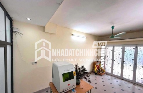 CHO THUÊ NHÀ MẶT PHỐ CHÙA LÁNG, ĐỐNG ĐA 72M2, 5 TÂNG, MT 5M, 6P, 4 WC, GIÁ 45 TRIỆU