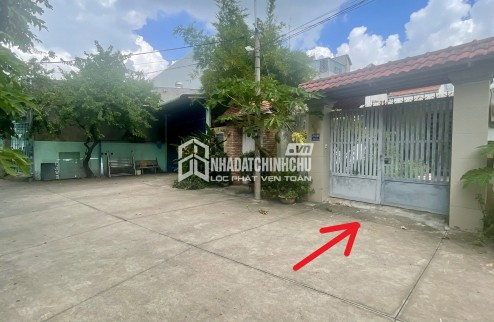 BÁN GẤP NHÀ HẺM XE HƠI TAM BÌNH, THỦ ĐỨC – 136M² THỔ CƯ – GIÁ TỐT HƠN THỊ TRƯỜNG 30%