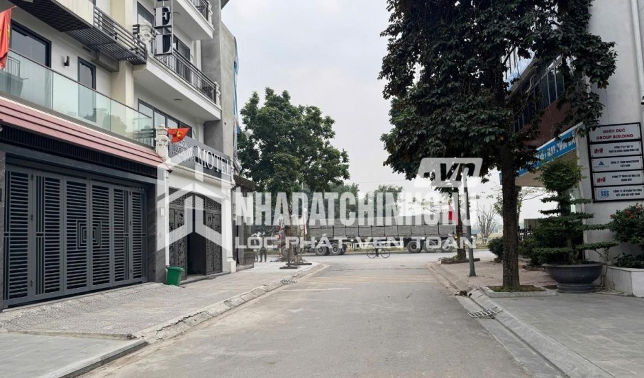 Chủ Cần Bán Gâp Nhà C4 -DT Khủng 200m2 -Gia 4 tyr75-Ngay TL43-Tam Bình