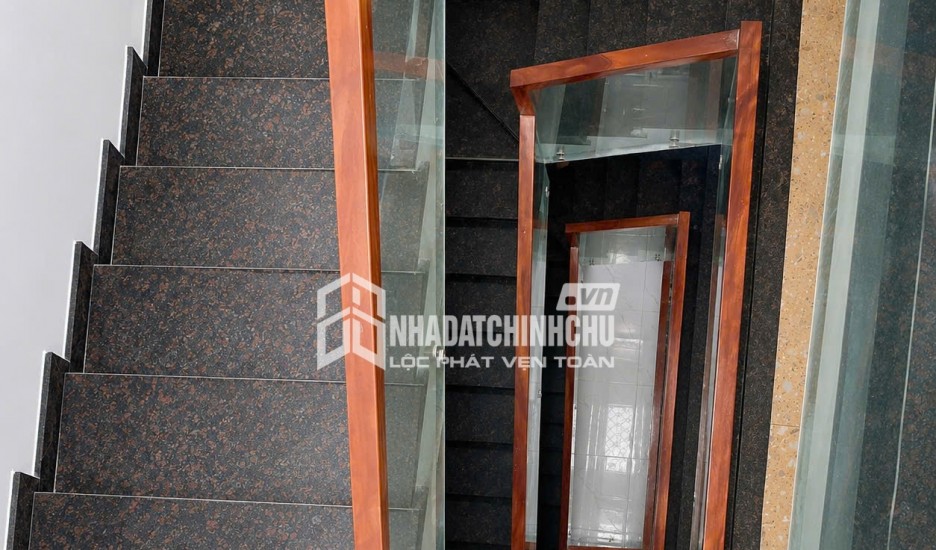 Cần bán nhà Quận 9 65m2 ngay chợ Long Trường - Đông Tăng Long giá 3.17 tỉ