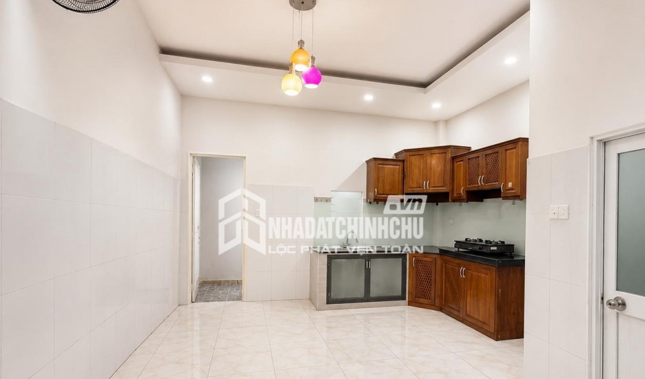 GIÁ 13 TRIỆU THUÊ NHÀ NGUYÊN CĂN 4 PHÒNG NGỦ, 5 WC