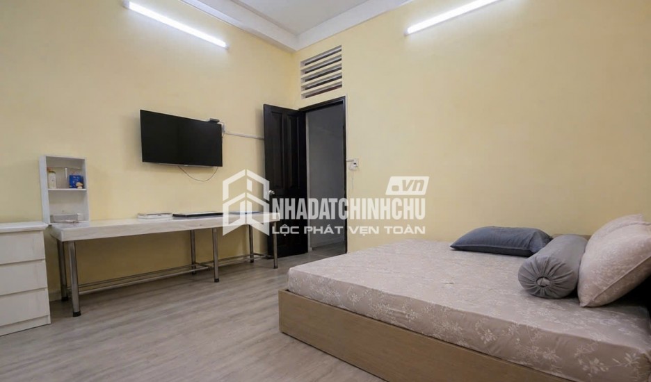 TRUNG TÂM TÂN BÌNH KỀ LÝ THƯỜNG KIỆT - CÁCH MẶT TIỀN 20M - NGANG 4.1M - 3 TẦNG BTCT - 74M²