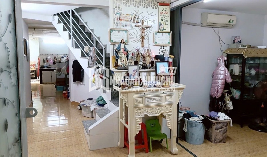 BÁN NHÀ HẺM HƯNG PHÚ Q8 – 3 TẦNG – 3PN 3WC – SỔ HỒNG RIÊNG – GIÁ 4.1 TỶ