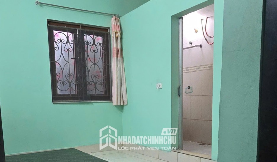 Cho thuê phòng trọ tại Cầu Diễn, dưới chân ga tàu Phú Diễn trên cao. Giá 3,5 triệu/ phòng