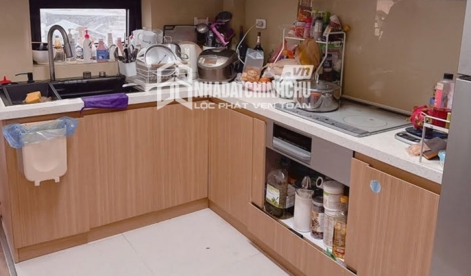 CHÍNH CHỦ BÁN CĂN HỘ 120M TRẦN CUNG, 3PN, FULL NỘI THẤT, GẦN BV E