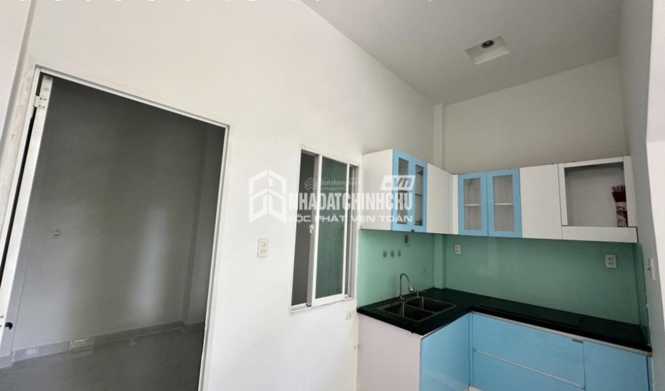 Bán nhà trung tâm Nha Trang hẻm 1170 đường 2/4 Phường Vạn Thắng. Giá bán: 2,3 tỷ sổ đỏ riêng.