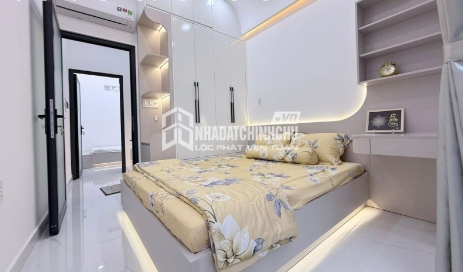 KHU LOTTE NGUYỄN VĂN LƯỢNG - SÁT HẺM XE TẢI - 24M - 2 TẦNG - 2PN - GIÁ CHỈ 3.99 TỶ