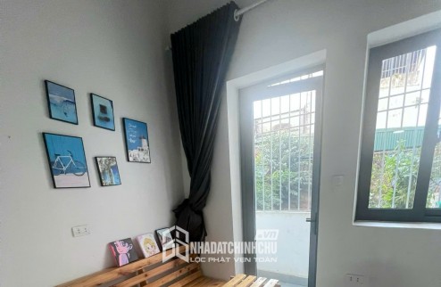 Cho thuê gấp căn hộ chung cư 1 ngủ, 1 khách phường Tứ Liên, Tây Hồ, Hà Nội