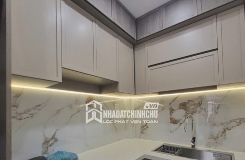 NHÀ MỚI FULL NỘI THẤT – HẺM Ô TÔ – CĂN GÓC 2 MẶT HẺM – GẦN CHỢ XÓM MỚI – 3.38 TỶ