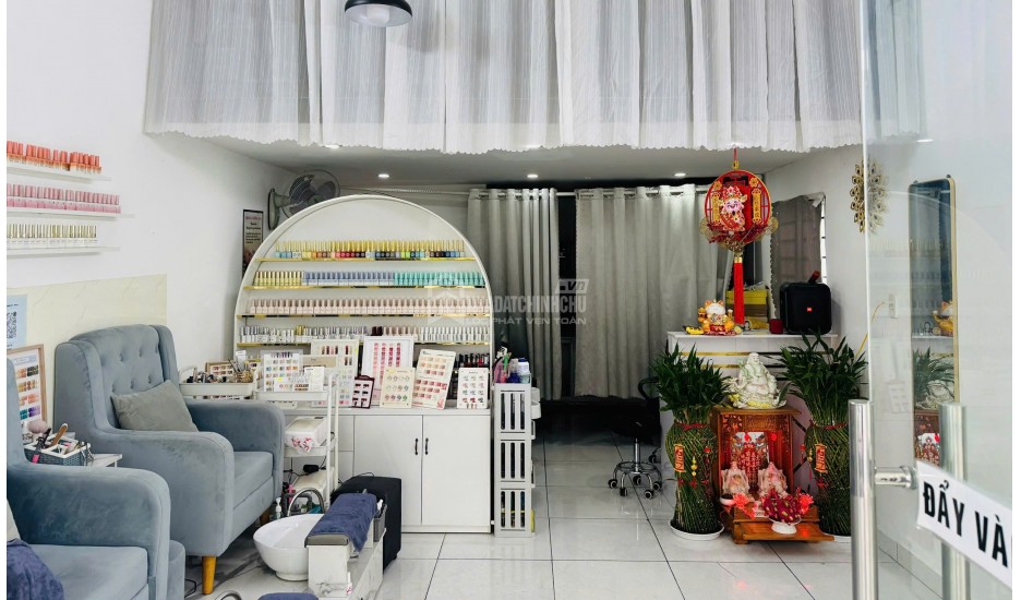 MẶT BẰNG ĐẸP CẦN SHARE – ƯU TIÊN NGƯỜI LÀM TÓC, MI, DƯỠNG SINH, QUẬN 7 ,TPHCM