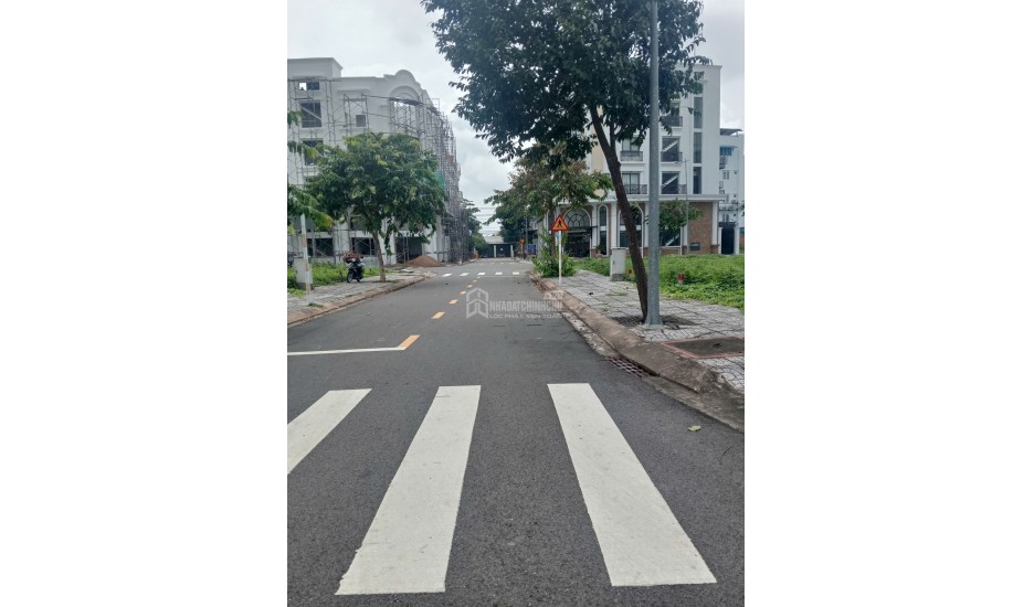 BÁN LÔ NỀN GÓC 2 MẶT TIỀN ĐƯỜNG 12M, 153M2 SÁT NÁCH SB LONG THÀNH CHỈ 6 TỶ