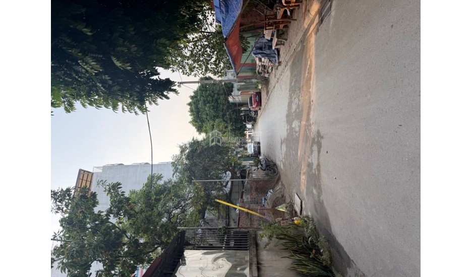 Ô tô 7 chỗ đỗ cửa 14 tỷ 56m Ngọc Thụy, Nhà mới Thang máy