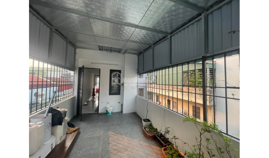 Ngõ thông Đức Giang 8 tỷ 55m ô tô qua nhà