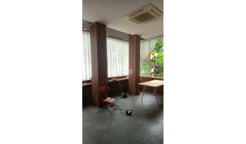 Cho thuê nhà mặt phố số 27 Hàn Thuyên, Phường Phạm Đình Hổ, Quận Hai Bà Trưng, HN